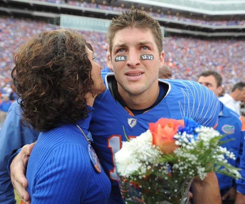 florida-quarterback-tim-tebow.jpg