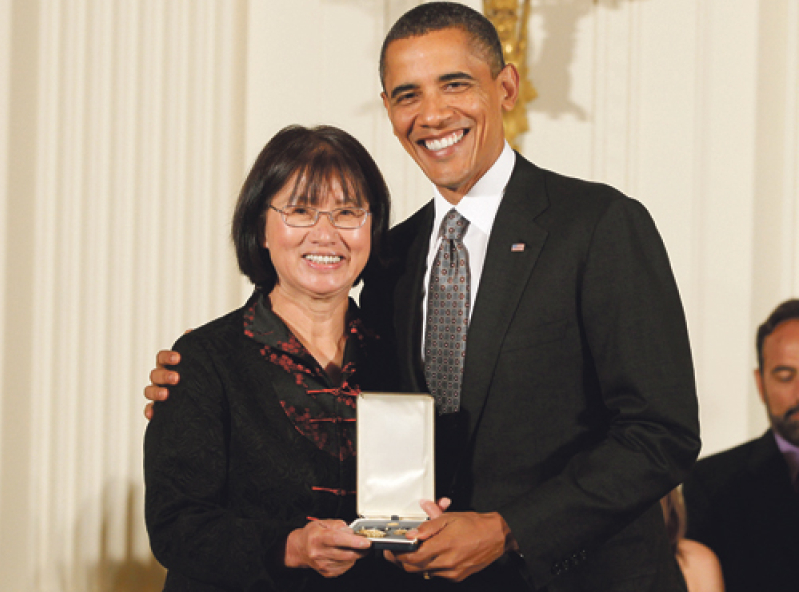 soc_20100810_CHINN_BETTY_CitizensMedal.jpg