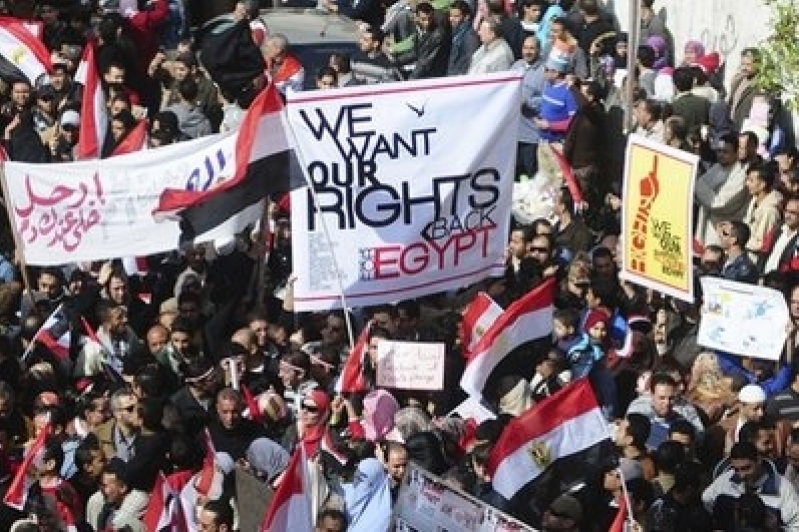 egpyt-mubarak-protest.jpg