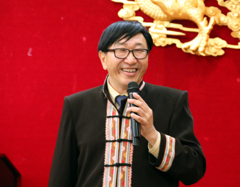 min_20110713_Dr_Leung.jpg