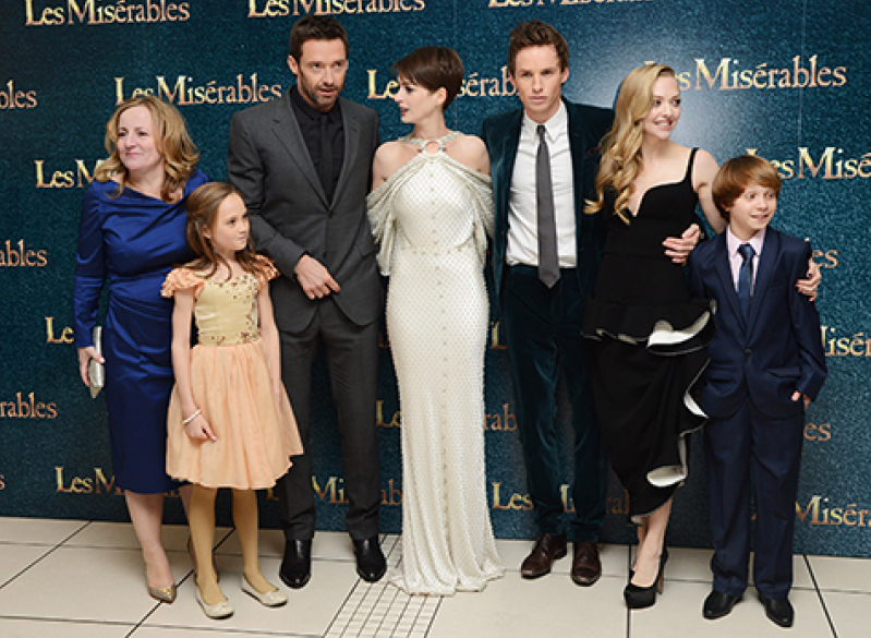 cast-of-les-miserable-hathaway-jackman.jpg