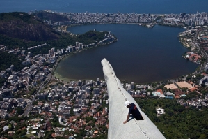 Christ the Redeemer statue