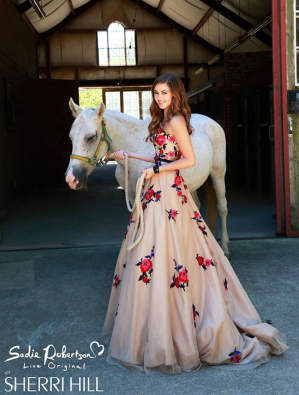 Sadie Robertson Live Original Sherri Hill Prom Dress Line