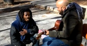 Homeless Man Sings Without Missing a Beat