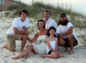 Missy and Jase Robertson and Children