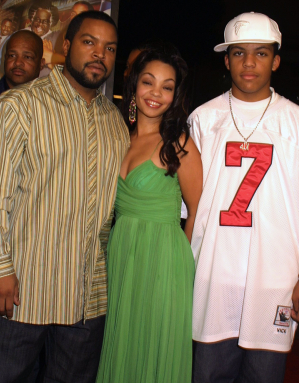 Ice Cube with wife Kimberly Woodruff and son Darrel Jackson