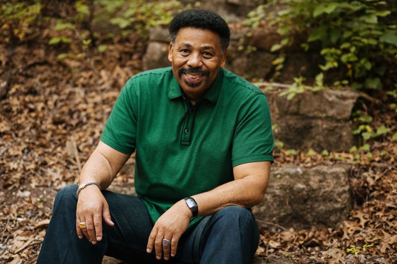 Dr. Tony Evans