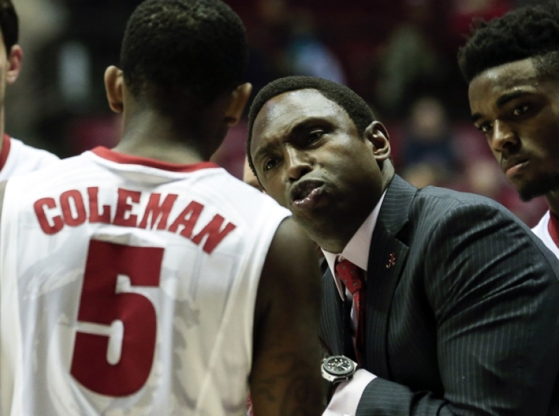 Alabama Crimson Tide Head Coach Avery Johnson