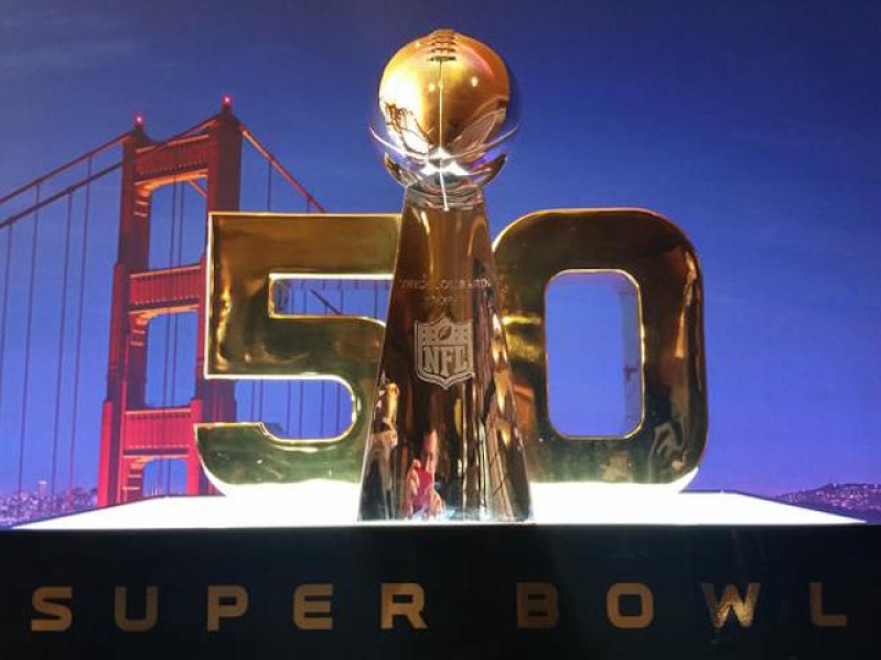 Gold 50 Lombardi Trophy