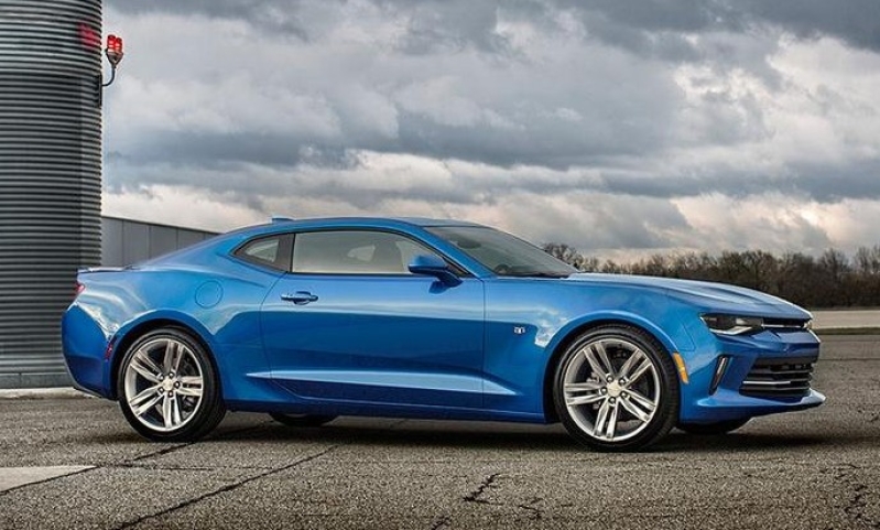 The 2016 Chevrolet Camaro is set to present a blend of old and new engine versions.