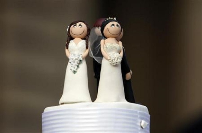 Same-Sex Wedding Cake