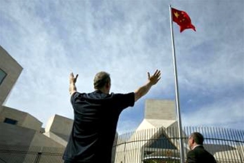 Chinese Man Praying