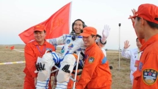 Shenzhou VII’s Feat: A Catalyst for Chinese’s Deeper Understanding of God