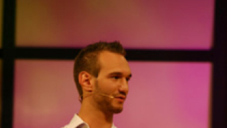 Limbless Christian Nick Vujicic Speaks to 40,000 People in Hong Kong