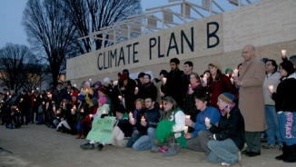 Faith Groups Build Giant Ark on National Mall