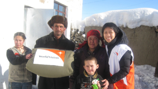 Xinjiang Snowstorm Victimized 1.5 Million People; World Vision HK Urge Support