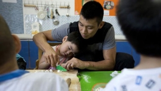 Jeremy Lin Visits Orphanage in China, Promises to Build Greater Platform of Influence