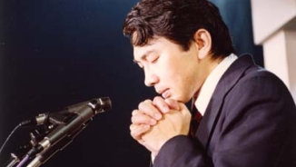 Evangelist Christopher Sun Leads Father to Christ after 30 Years of Unceasing Prayers