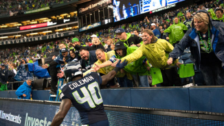 Deaf NFL Seahawks Player Derrick Coleman Inspires Hearing-Impaired Twins in Open Letter