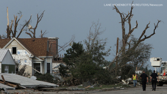 Franklin Graham's Samaritan's Purse Reach Out to Tornadoes-Devastated Nebraska Town