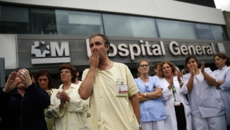 Spanish Nurse Contracts Ebola outside Hard-Hit West Africa in Madrid, Spain