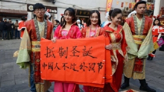 Chinese College Bans Christmas Celebrations, Forces Students to Watch Propaganda Film
