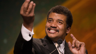 Astrophysicist Neil deGrasse Tyson Says Christmas Tweet Doesn't Mean He's Anti-Christian