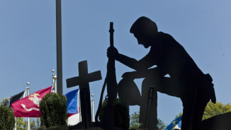 North Carolina Town Removes 'Fallen Soldier' War Memorial After Being Sued for Catering to Christianity