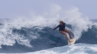 'Soul Surfer' Bethany Hamilton Gives Up Surfing In Final Trimester of Pregnancy