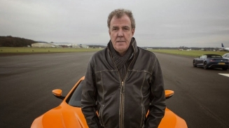 Netflix ‘House of Cars’ Update: Jeremy Clarkson Could Announce New Car Show Soon as He Makes Claims of Declining ‘Top Gear’ Return