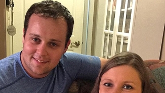 With Josh Duggar in Rehab, Wife Anna Joins '19 Kids and Counting' Family for Sermon Message On 'Sin of Pornography'