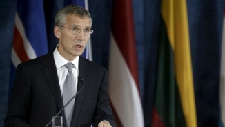 NATO: Russia Must Withdraw Heavy Weapons from Ukraine