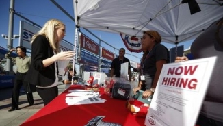 U.S. jobless Claims Revisit 42-Year Lows, Suggesting Labor Market Remains Strong