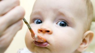 Confusion About Introducing Solid Foods to Babies, Survey Finds