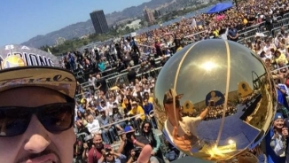 NBA Rumors: Golden State Warriors' Klay Thompson Rejects Cleveland Cavaliers, San Antonio Spurs for 2016 NBA Championship