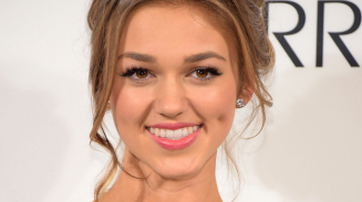 Sadie Robertson Moves Out of The Duck Dynasty Shadow and Gives Credit To beau Blake Coward 