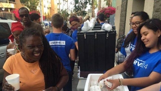 Volunteer Dream Center Houses, Feeds 80,000-Plus People Monthly in Los Angeles: 'With God Any Obstacle Can Be Stepping Stone'