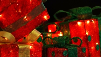 How To Have a Successful White Elephant Gift Exchange: Ideas, Tips, Guidelines