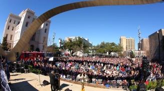 Franklin Graham Urges Thousands For 'Decision America Tour' to Pray for U.S.: 'I Have Zero Hope in Political Parties'