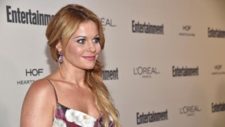 Candace Cameron Bure Says She's '100% On Board' With 'Fuller House' Gay Plot Line Despite Earlier Defense of Religious Freedom