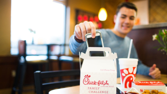 Chick-fil-A Furnishes Free Food for Putting Away Cellphones In Family Challenge