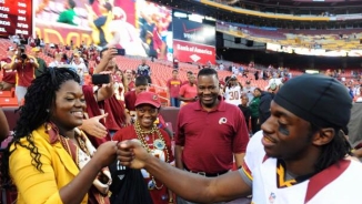 NFL Rumors: San Francisco 49ers Eye Robert Griffin III; RG3 Chooses Jarryd Hayne, Carlos Hyde Over Mark Sanchez, Von Miller?