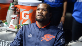 2016 NBA Trade Rumors: Kevin Durant Leaving OKC To Join San Antonio Spurs? Star Player Praised for Helping Ambulance