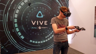 Best HTC Vive Games 2016: HTC Virtual Reality Headset Reviews, Features, and Price   