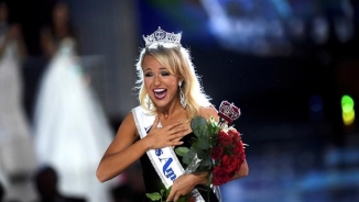 Miss Arkansas Crowned Miss America 2017 in Pageant's 96th Year