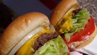 How Does Your Favorite Fast Food Rank In Serving Antibiotic-Free Meat?