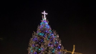 Franklin Graham Says 'War on Christmas' Isn't Over as ACLU Forces Town to Remove Cross