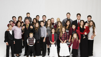 'Bringing Up Bates' Kelly Jo on Christmas Traditions, Tips for Keeping Christ the Focus of the Holidays