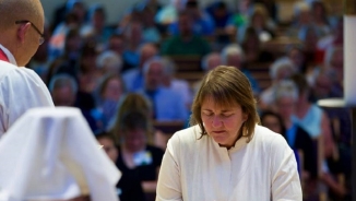 United Methodist Church Loses Members, Funds Because of Lesbian Bishop Consecration