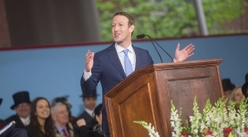 This Is the Jewish Prayer Mark Zuckerberg Sings to His Daughter Every Night 